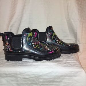 SAKROOT SIZE 9 RAIN SHOE